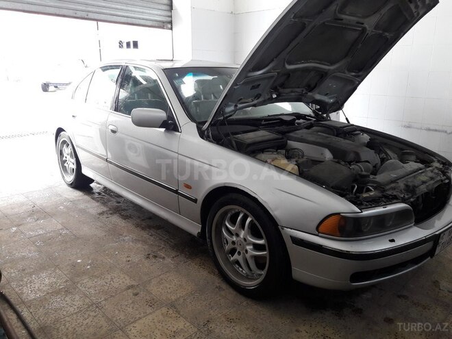 BMW 540 1999, 240,000 km - 4.4 l - Bakı