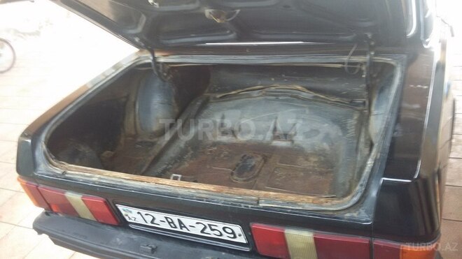 GAZ 31029 1995, 300,000 km - 2.4 л - Biləsuvar