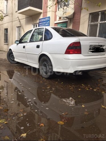 Opel Vectra 1999, 378,967 km - 1.8 л - Bakı