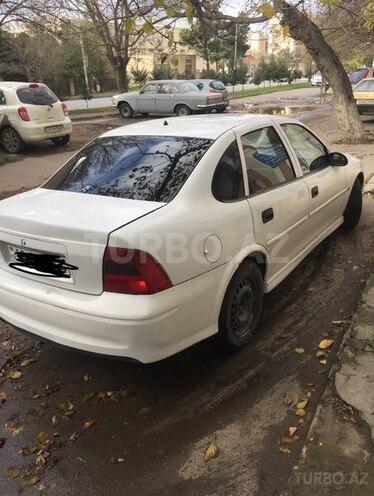 Opel Vectra 1999, 367,234 km - 1.8 l - Bakı