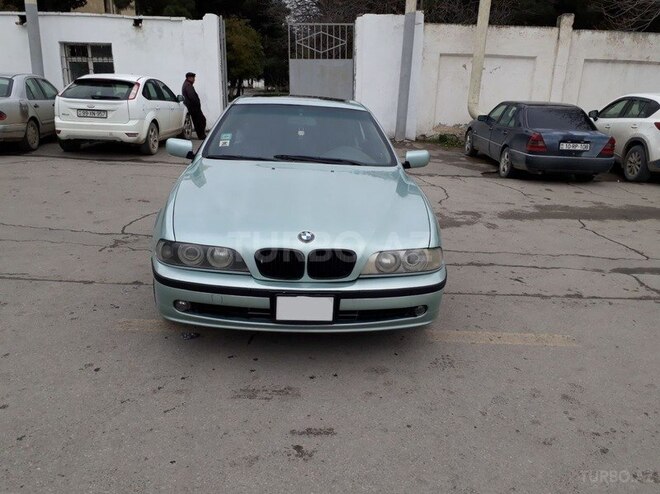 BMW 528 2000, 289,000 km - 2.8 l - Bakı