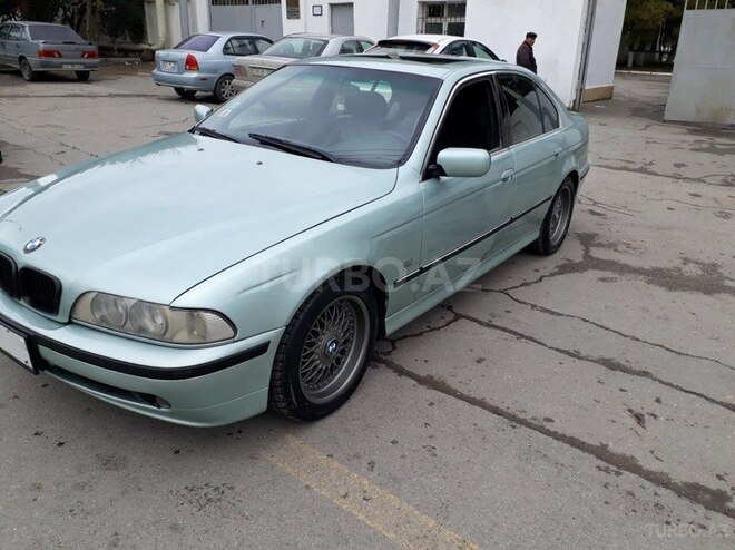 BMW 528 2000, 289,000 km - 2.8 l - Bakı