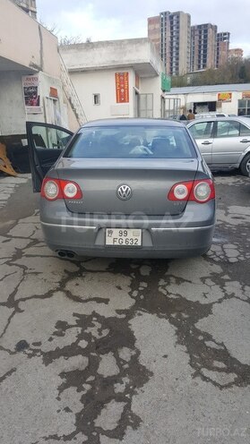 Volkswagen Passat 2006, 206,500 km - 2.0 л - Bakı