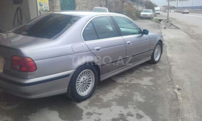 BMW 523 1998, 300,000 km - 2.5 l - Bakı