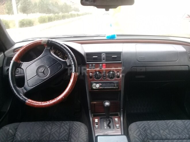 Mercedes C 250 1994, 356,265 km - 2.5 л - Bakı