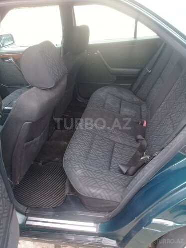 Mercedes C 250 1994, 356,265 km - 2.5 л - Bakı