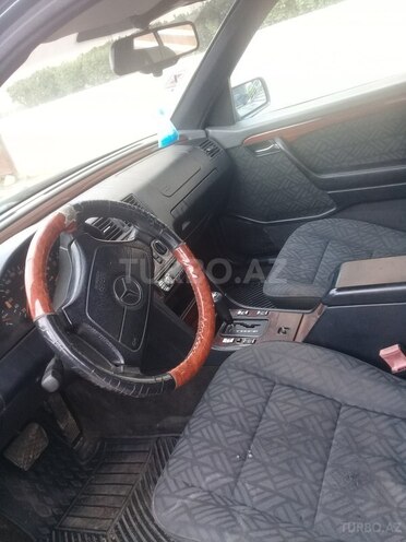 Mercedes C 250 1994, 356,265 km - 2.5 л - Bakı