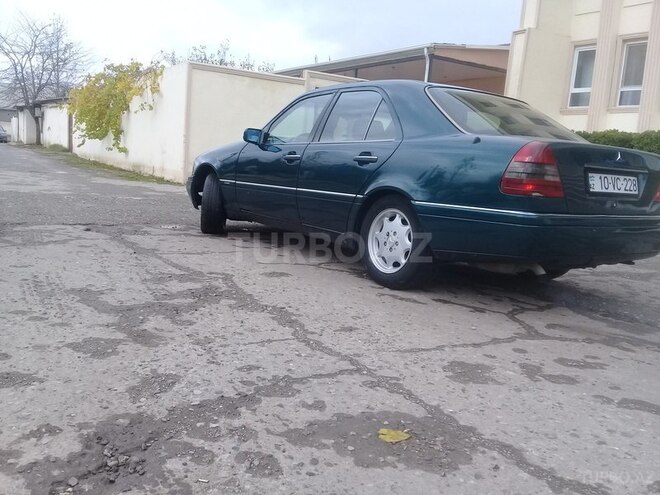 Mercedes C 250 1994, 356,265 km - 2.5 л - Bakı