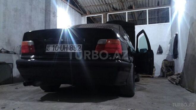 BMW 320 1991, 2,500,008 km - 0.3 l - Bakı