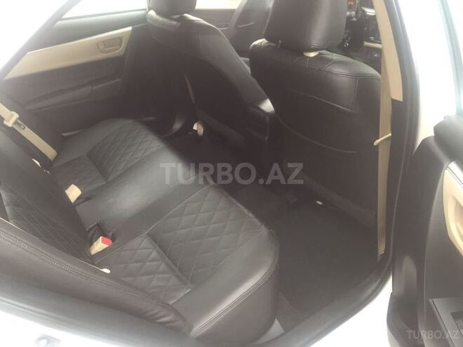 Toyota Corolla 2014, 65,900 km - 1.6 l - Bakı