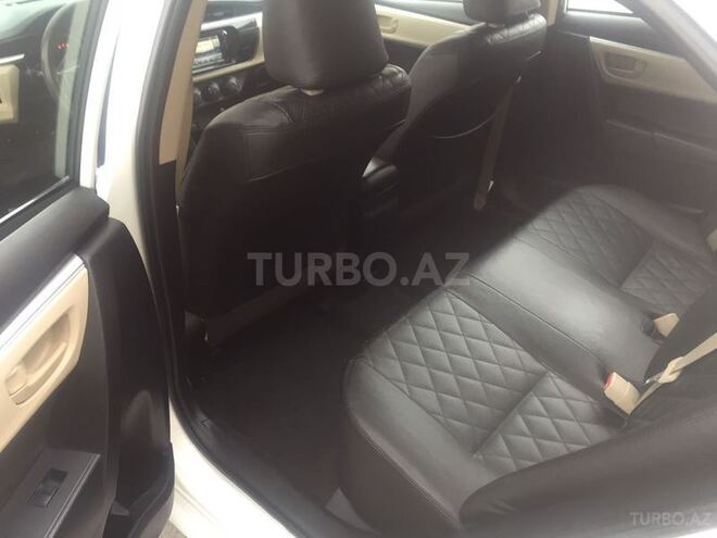 Toyota Corolla 2014, 65,900 km - 1.6 l - Bakı
