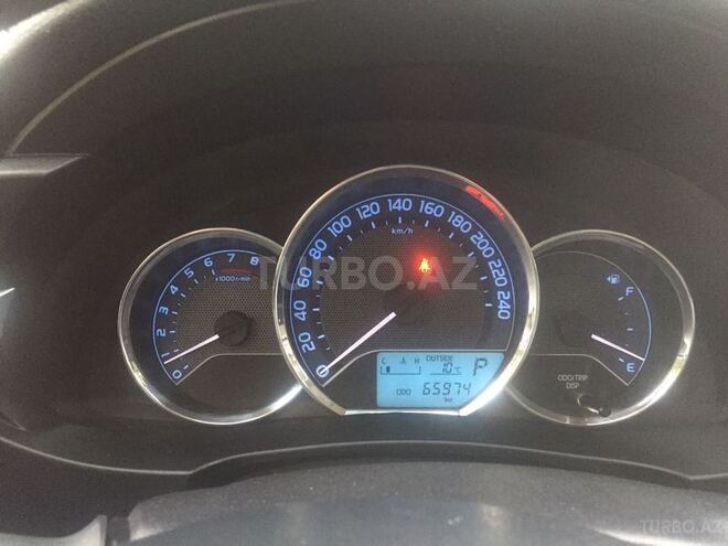 Toyota Corolla 2014, 65,900 km - 1.6 l - Bakı