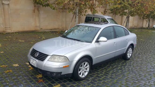Volkswagen Passat 2004, 200,000 km - 1.8 л - Şamaxı