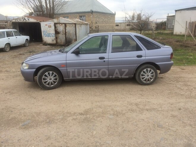 Ford Escort 1997, 252,000 km - 1.4 l - Gəncə