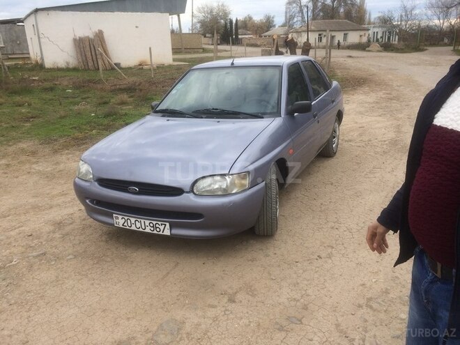 Ford Escort 1997, 252,000 km - 1.4 l - Gəncə