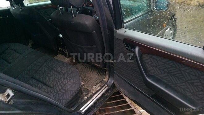 Mercedes C 180 1995, 500,000 km - 1.8 l - Xudat