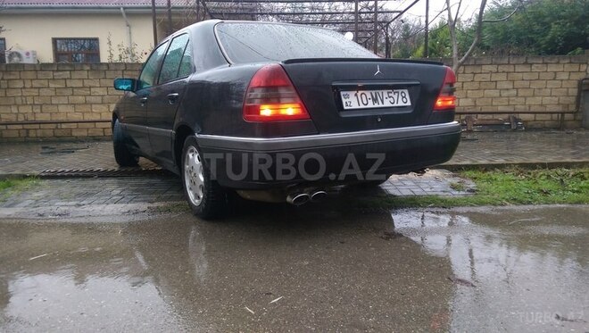 Mercedes C 180 1995, 500,000 km - 1.8 l - Xudat