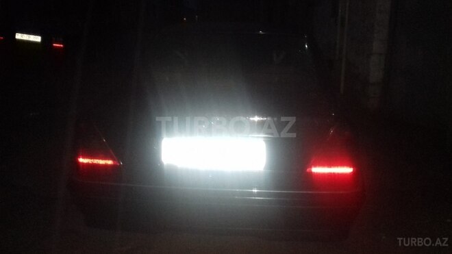 Mercedes C 220 2000, 295,000 km - 0.3 l - Bakı