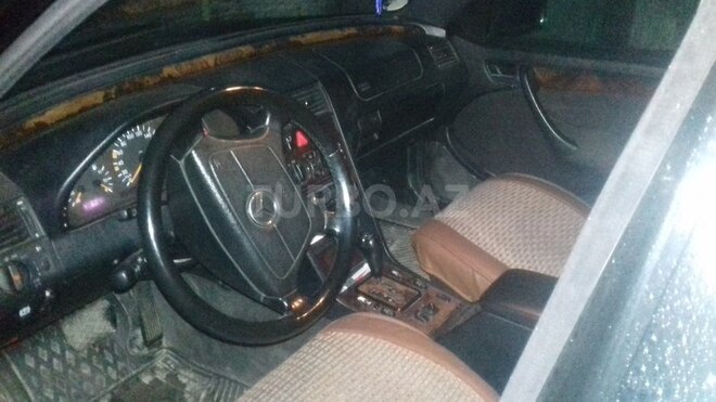 Mercedes C 220 2000, 295,000 km - 0.3 l - Bakı