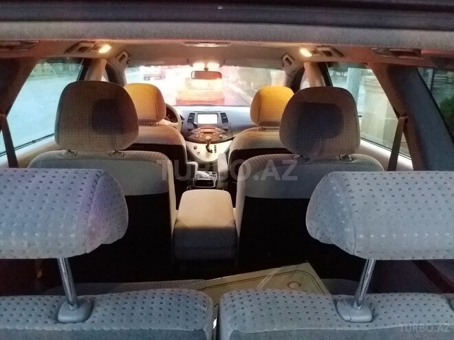 Mitsubishi Grandis 2004, 199,000 km - 2.4 l - Bakı