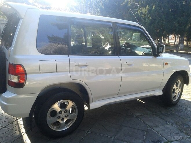 Mitsubishi Pajero io 1999, 210,000 km - 1.8 l - Sumqayıt