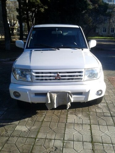 Mitsubishi Pajero io 1999, 210,000 km - 1.8 l - Sumqayıt