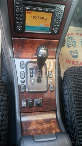 Mercedes E 270 2000, 236,000 km - 2.7 l - Bakı