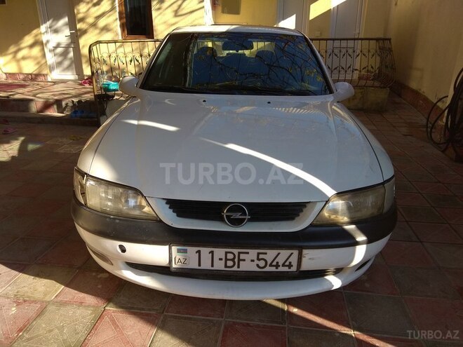 Opel Vectra 1999, 230,000 km - 2.5 l - Bakı