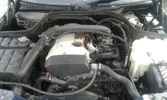 Mercedes C 180 2000, 200,000 km - 1.8 l - Bakı