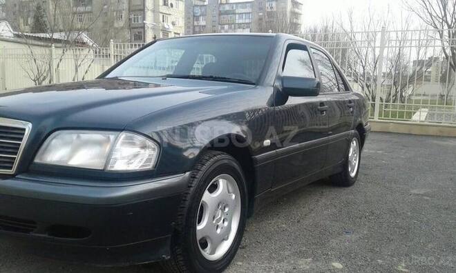 Mercedes C 180 2000, 200,000 km - 1.8 l - Bakı