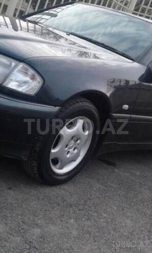 Mercedes C 180 2000, 200,000 km - 1.8 l - Bakı