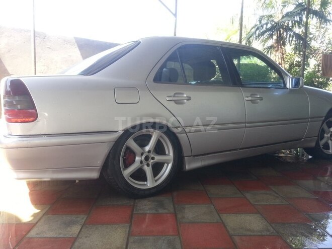 Mercedes C 230 1998, 150,000 km - 0.2 л - Bakı