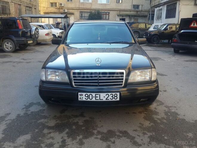 Mercedes C 180 1996, 261,499 km - 1.8 l - Bakı