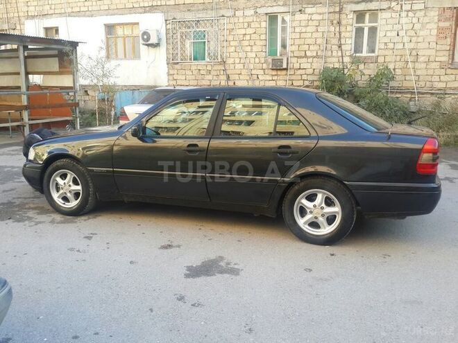 Mercedes C 180 1996, 261,499 km - 1.8 l - Bakı