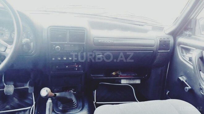 GAZ 3110 2001, 232,683 km - 2.3 l - Balakən