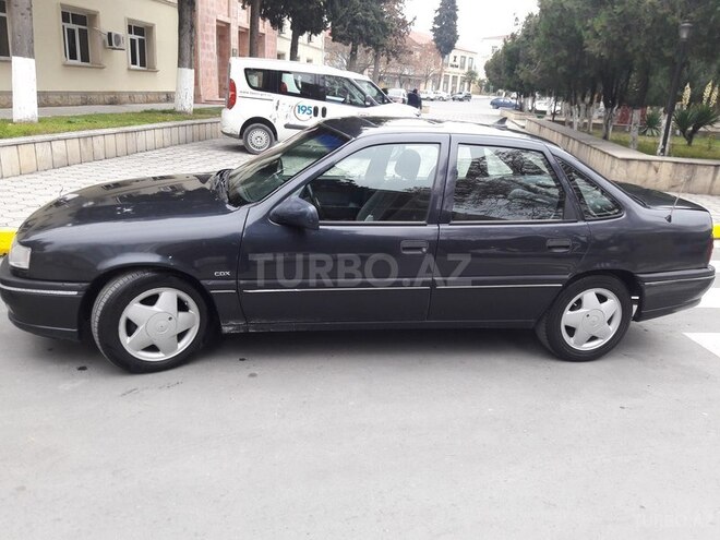 Opel Vectra 1995, 247,000 km - 1.7 л - Zaqatala