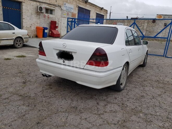 Mercedes C 280 1998, 141,000 km - 2.8 l - Bakı