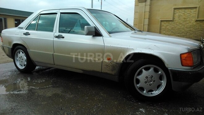 Mercedes 190 1990, 255,000 km - 2.0 l - Neftçala