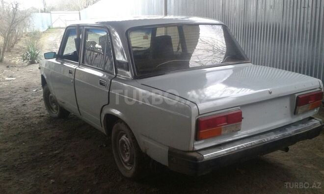 LADA (VAZ) 2107 1996, 185,000 km - 1.6 l - Sabirabad