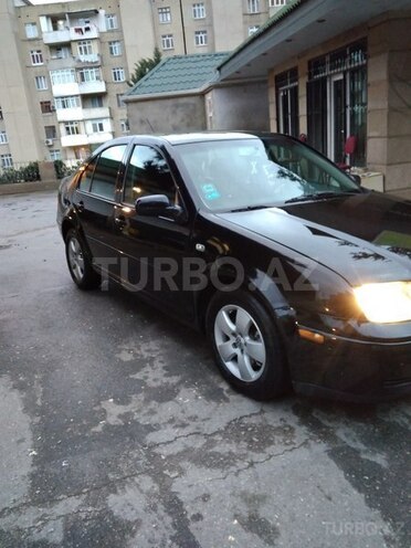 Volkswagen Jetta 2002, 235,000 km - 1.8 l - Bakı