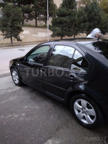 Volkswagen Jetta 2002, 235,000 km - 1.8 l - Bakı