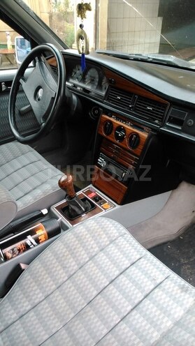 Mercedes 190 1990, 255,000 km - 2.0 l - Neftçala