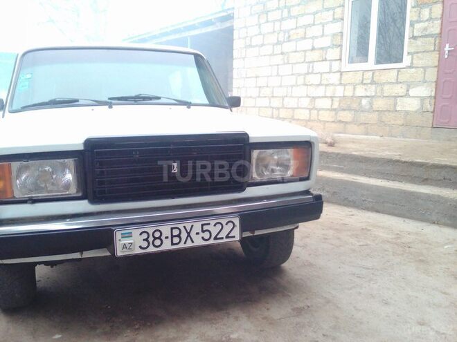 LADA (VAZ) 2107 2003, 34,000 km - 0.1 l - Qusar