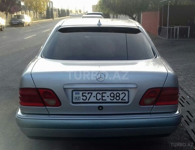 Mercedes E 200 1996, 215,000 km - 2.0 л - Ağdam