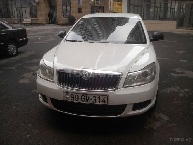 Skoda Octavia 2012, 172,000 km - 1.4 l - Bakı