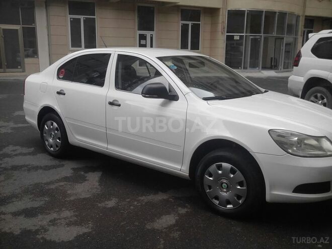 Skoda Octavia 2012, 172,000 km - 1.4 l - Bakı