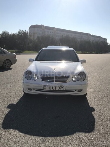 Mercedes C 240 2001, 232,870 km - 2.6 l - Bakı