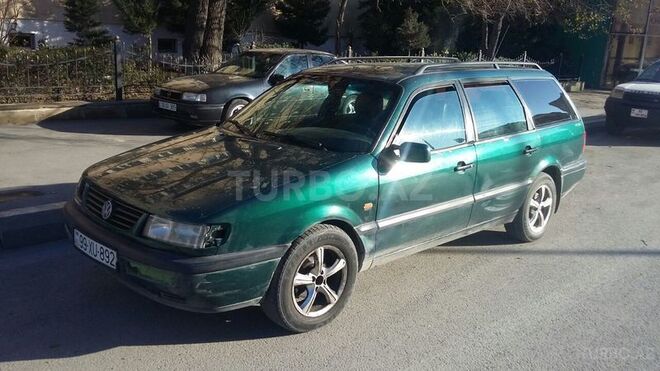 Volkswagen Passat 1996, 289,000 km - 1.8 l - Bakı