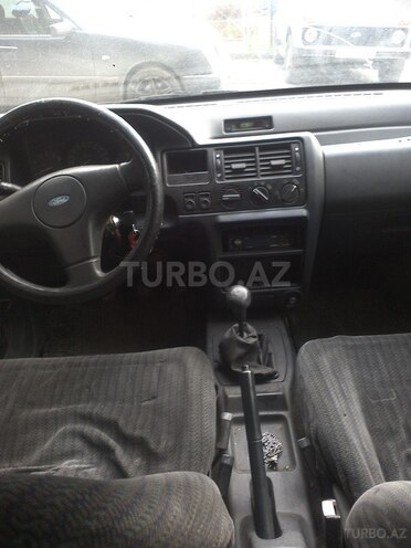 Ford Escort 1992, 250,000 km - 2.0 l - Bakı