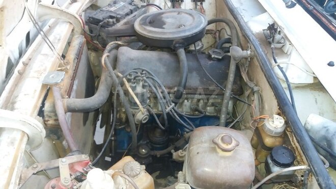 LADA (VAZ) 2106 1984, 400,000 km - 1.2 l - Göygöl